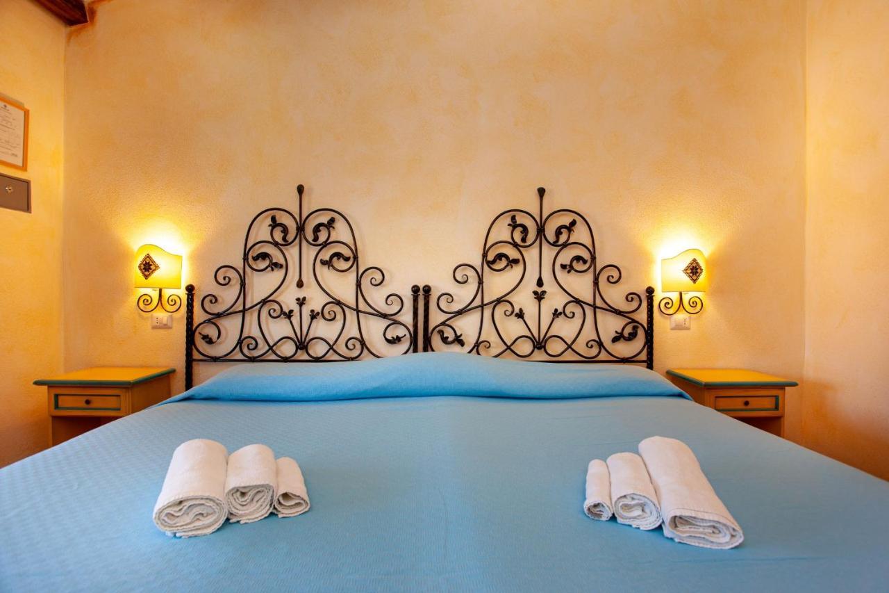 Il Viandante Hotel ซาน เตโอโดโร ภายนอก รูปภาพ